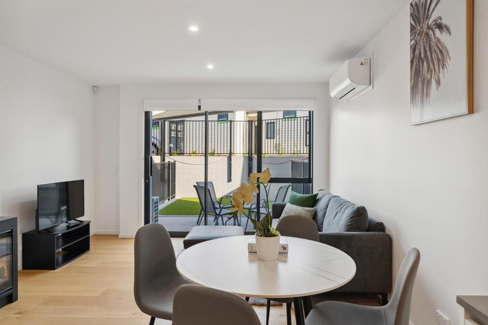 Rivers Edge - Alberttown Albert Town Экстерьер фото